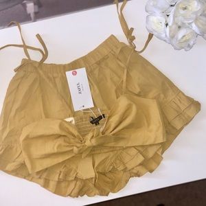 Zaful Mustard Festival Set crop top  & short